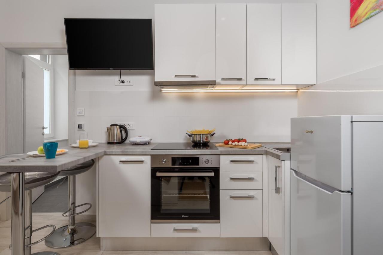 Lux Apartments Ριέκα Εξωτερικό φωτογραφία